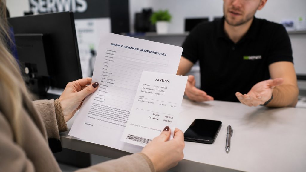 Jak reklamować usługę? Prawa konsumenta przy usługach 2026